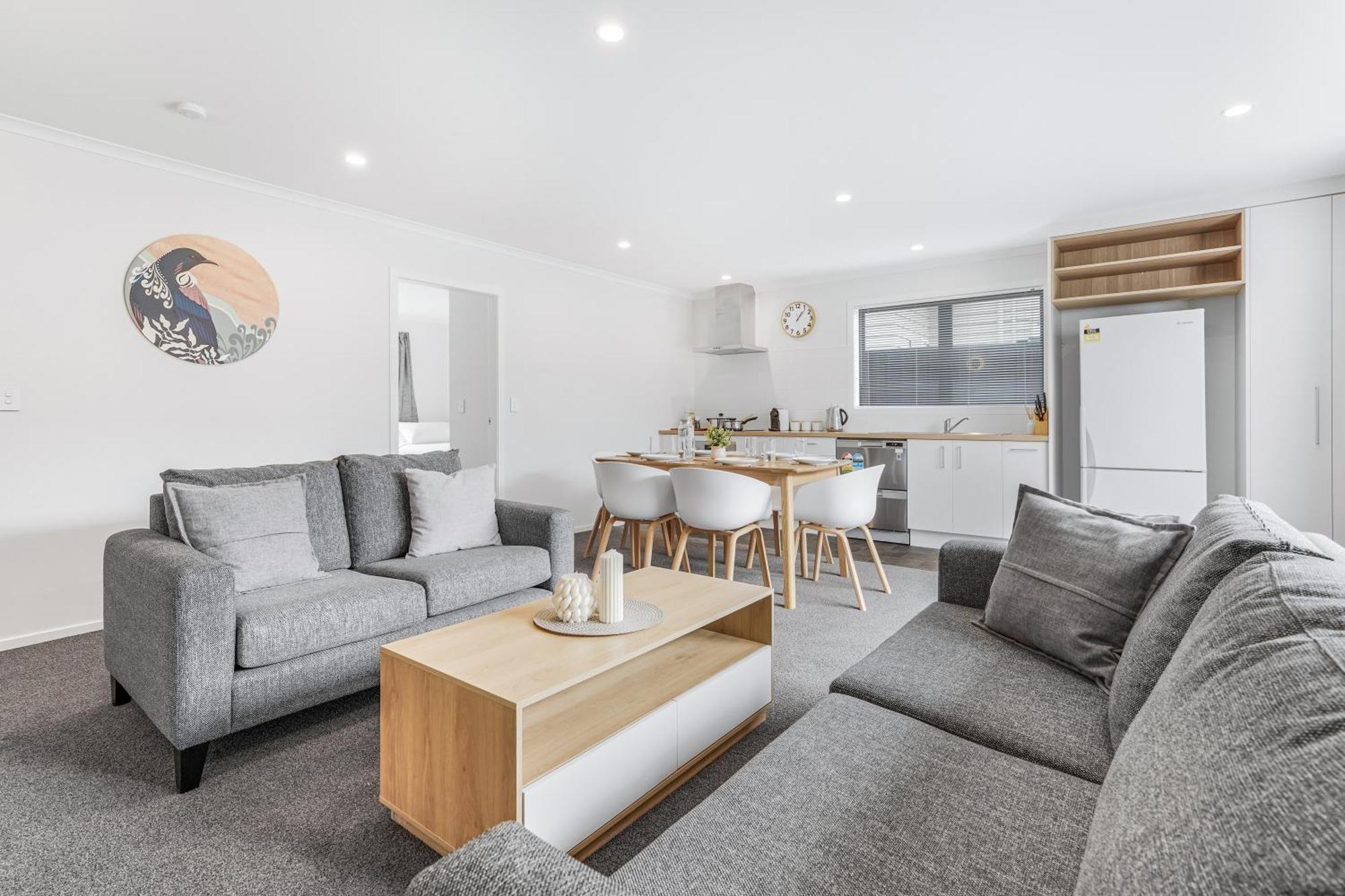 Modern Retreat With King Bed - By Kosh Bnb Hamilton Kültér fotó